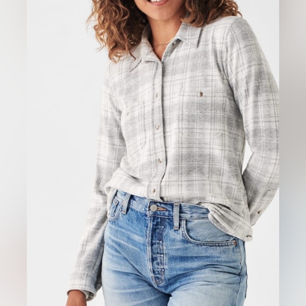 NEW Faherty Legend Sweater Shirt Button-Up Winter Clouds Plaid Gray Cream Med - Picture 10 of 13